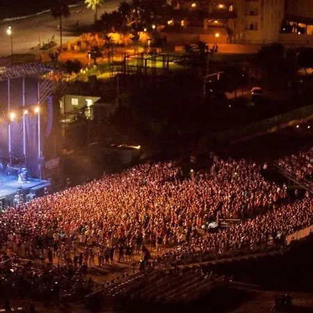 Апартаменты Casa Lola Centro Фуэнхирола