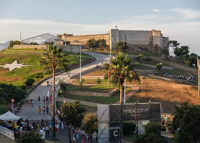 Casa Lola Centro フエンヒロラ